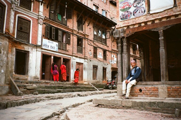 Bhaktapur Nepal, Travel guide Bhaktapur, Top 15 Things to Do in Bhaktapur, Nepal, saru's postcards, travel diaries Nepal, things to do in Nepal, travel guide