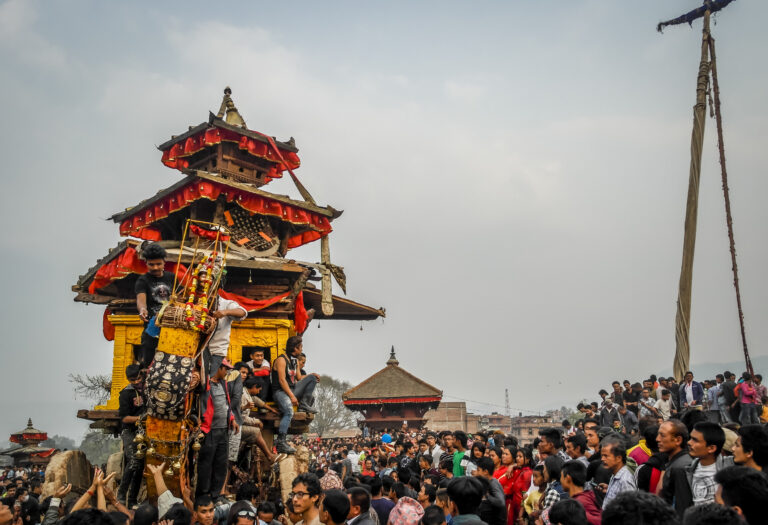 Bisket Jatra Chariot Bhaktapur, Travel guide Bhaktapur, Top 15 Things to Do in Bhaktapur, Nepal, saru's postcards, travel diaries Nepal, things to do in Nepal, travel guide