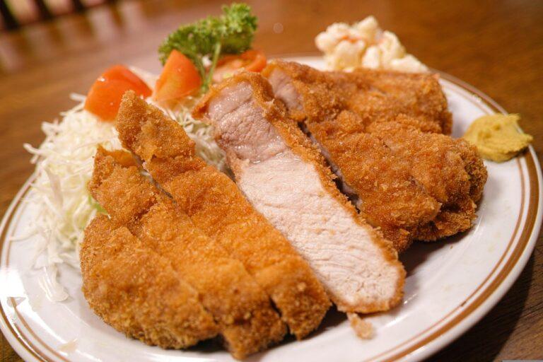 pork, tonkatsu, japanese meal, japanese food, western food, gourmand, pork cutlet, fried food, Top 20 Must-Try Japanese Foods I Loved as a First-Time Traveler, Japan food list, must try food in Japan, saru's postcards, saru's travel postcards