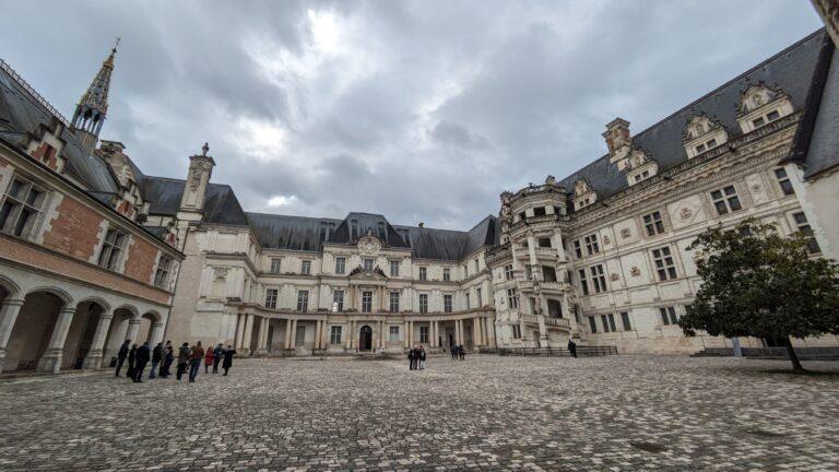Château de Blois — a royal time-travel through the Loire Valley, Château de Blois courtyard, four architectural styles, Loire Valley, France, François I spiral staircase, ornate stone carvings, Château de Blois, Renaissance wing, Salle des États Généraux interior, Gothic hall, Château de Blois, France, Royal apartments, painted ceilings, carved fireplaces, Château de Blois, Sound and light show, colourful projections, Château de Blois façades, summer evening, Louis XII wing façade, brick and stone, Gothic architecture, Château de Blois, Gaston d’Orléans wing, classical façade, symmetry, Château de Blois courtyard